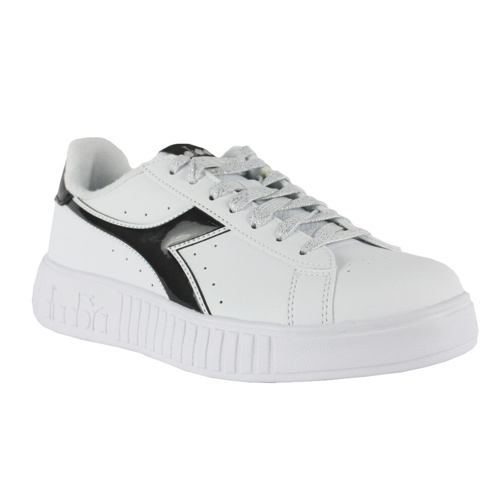 Diadora Step P 101.178335 01 C1145 Vita/svarta/silverfärgade sneakers