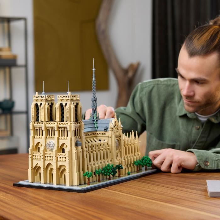 LEGO® Architecture 21061 Notre-Dame de Paris - Set de Construction pour Adultes