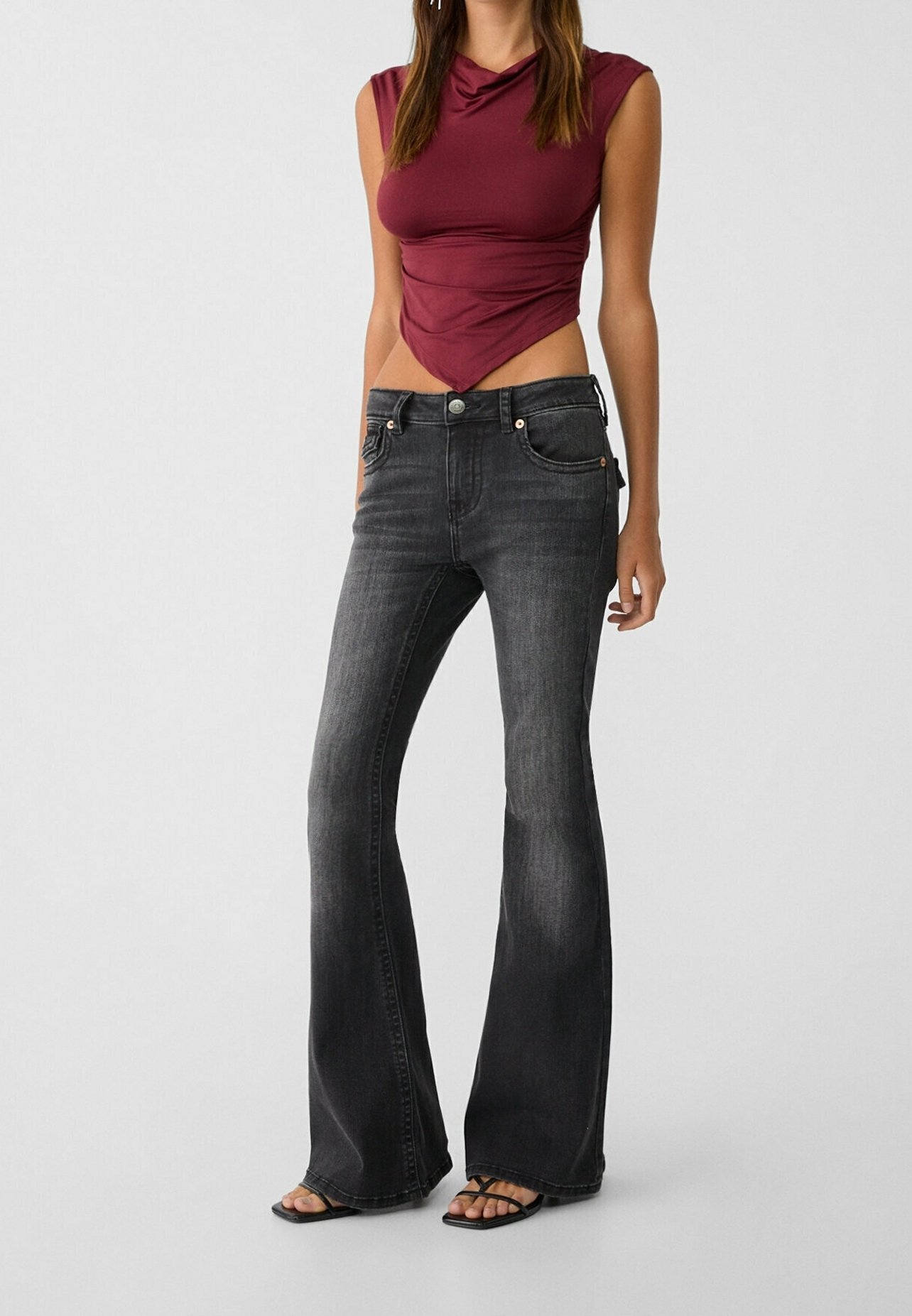 Stradivarius Bootcut-jeans - grå denim
