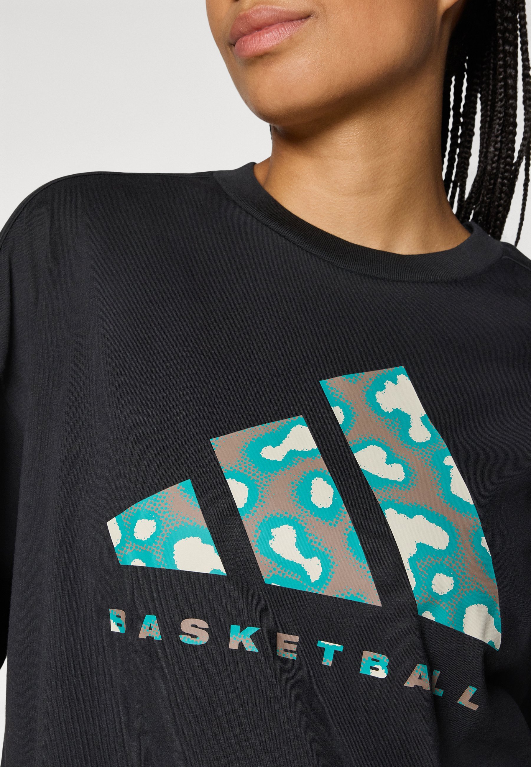 adidas Performance CAMO TEE - T-shirts med print - black/pure teal