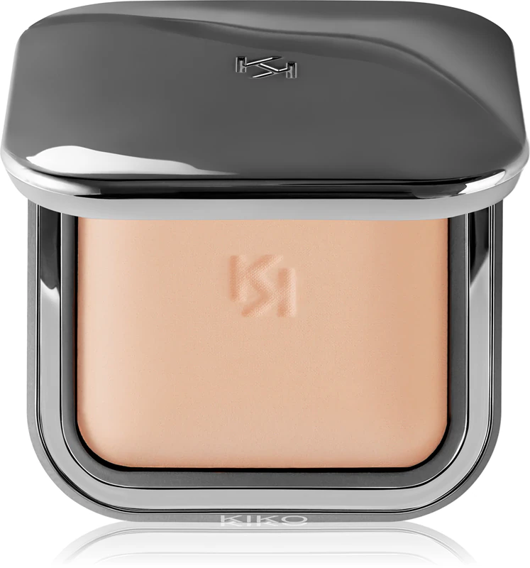 Pó compacto mineral KIKO Milano Radiant Fusion com efeito suavizante.