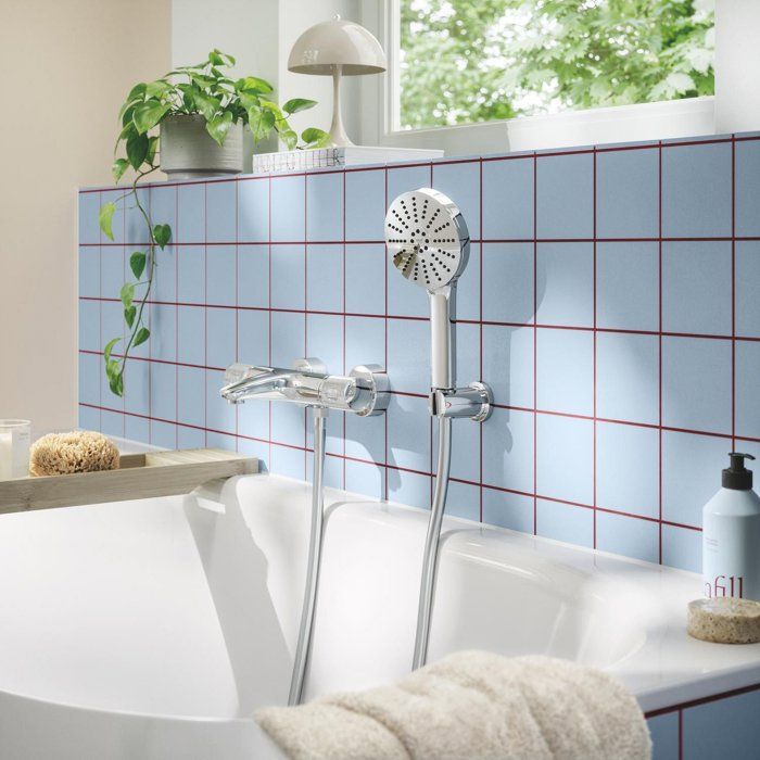 GROHE Precision Feel thermostatic shower mixer, wall-mounted, temperature indicator, integrated filters, chrome, 34788000