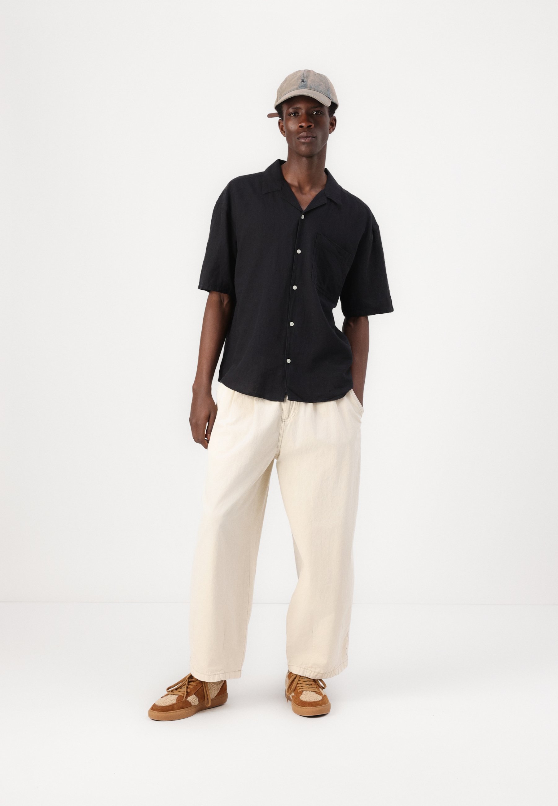 Only & Sons ONSCAIDEN LIFE RELAX RESORT - Shirt - zwart