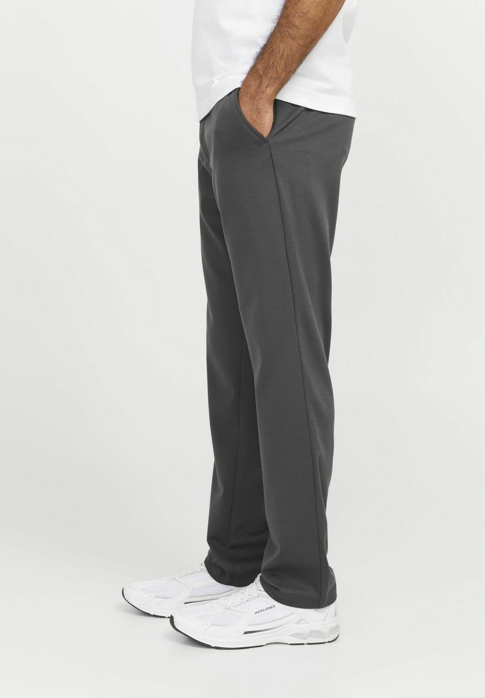 Jack & Jones REGULAR FIT - Broek - asfalt