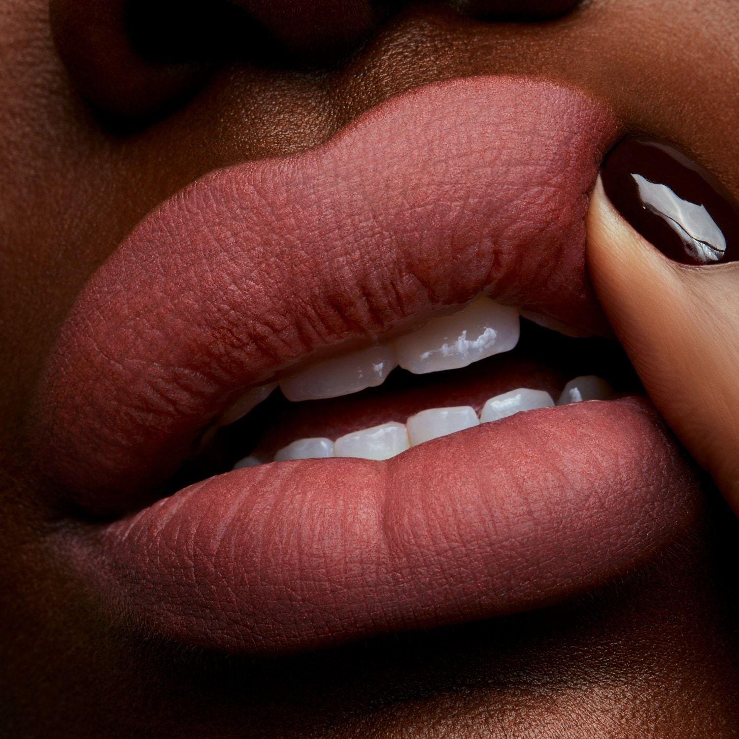 MAC Lippenstift Meet your Matte Powder Kiss - 3 g