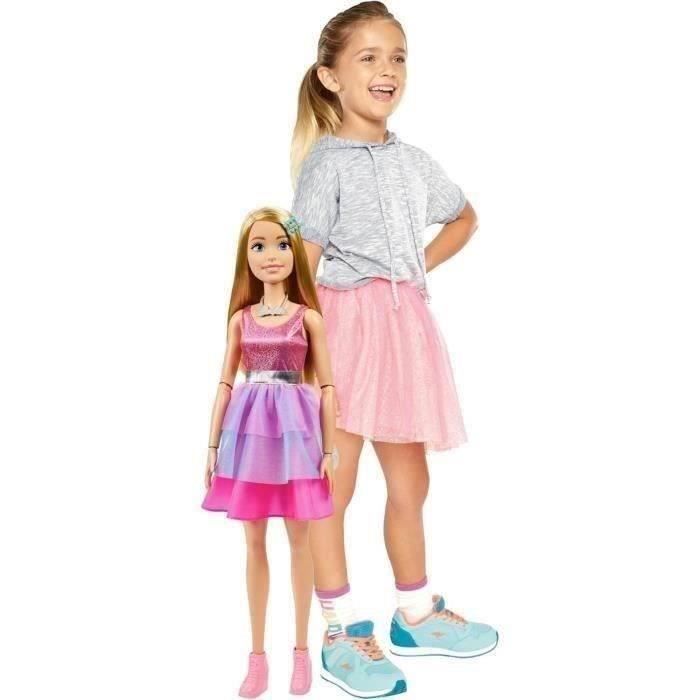 Muñeca Barbie rubia extragrande de 71 cm, vestido rosa iridiscente, Barbie Fashionista, para mayores de 3 años, HJY02