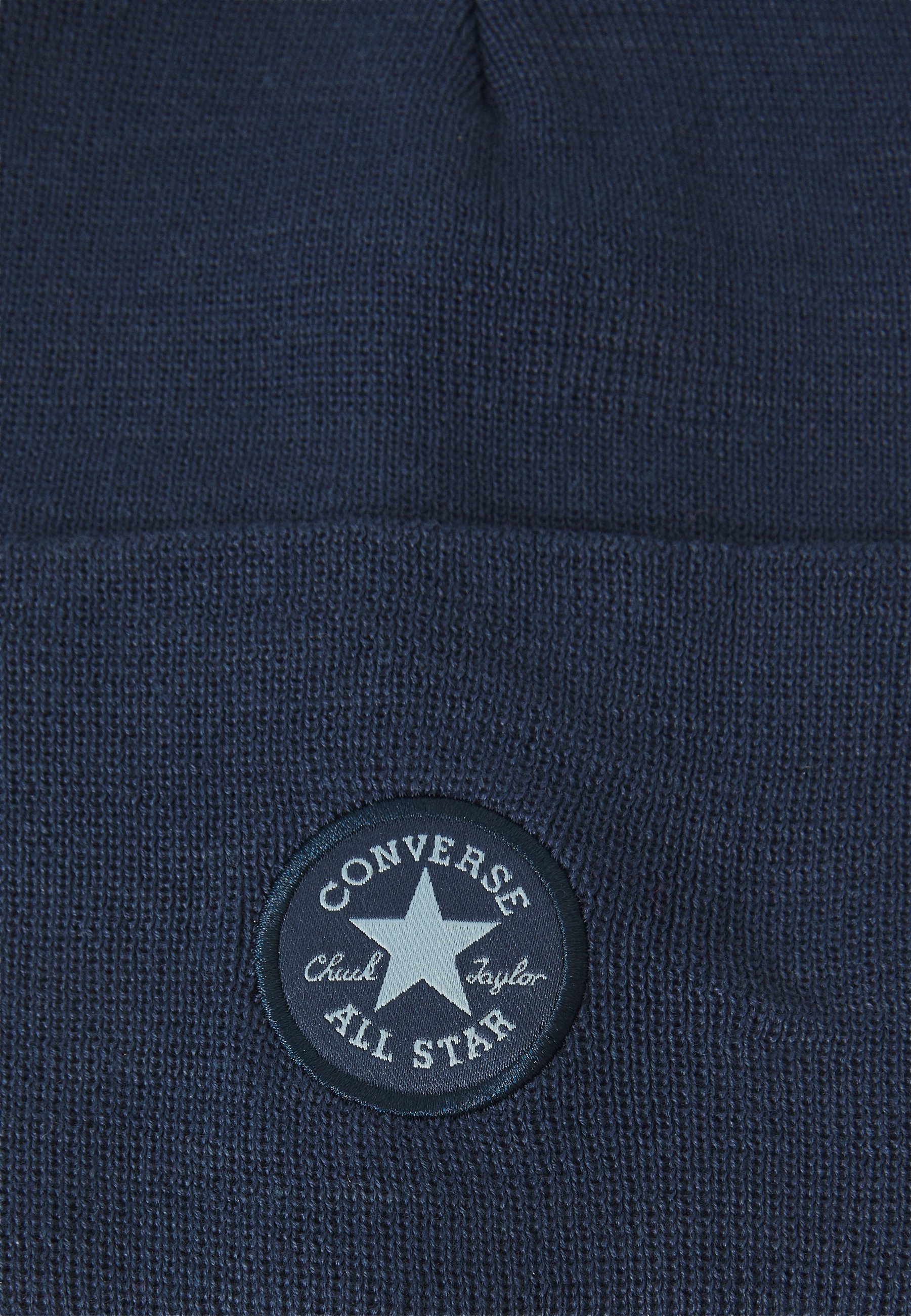Căciuli Converse