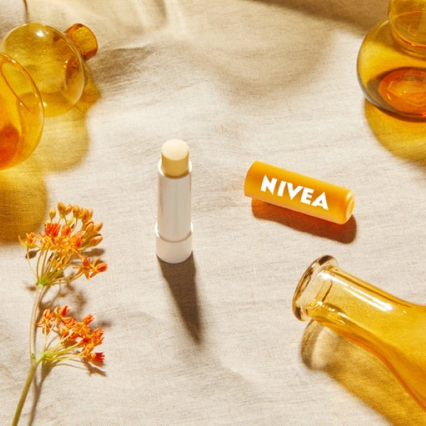 NIVEA Sun Protect leppepomade SPF30 4,8 g