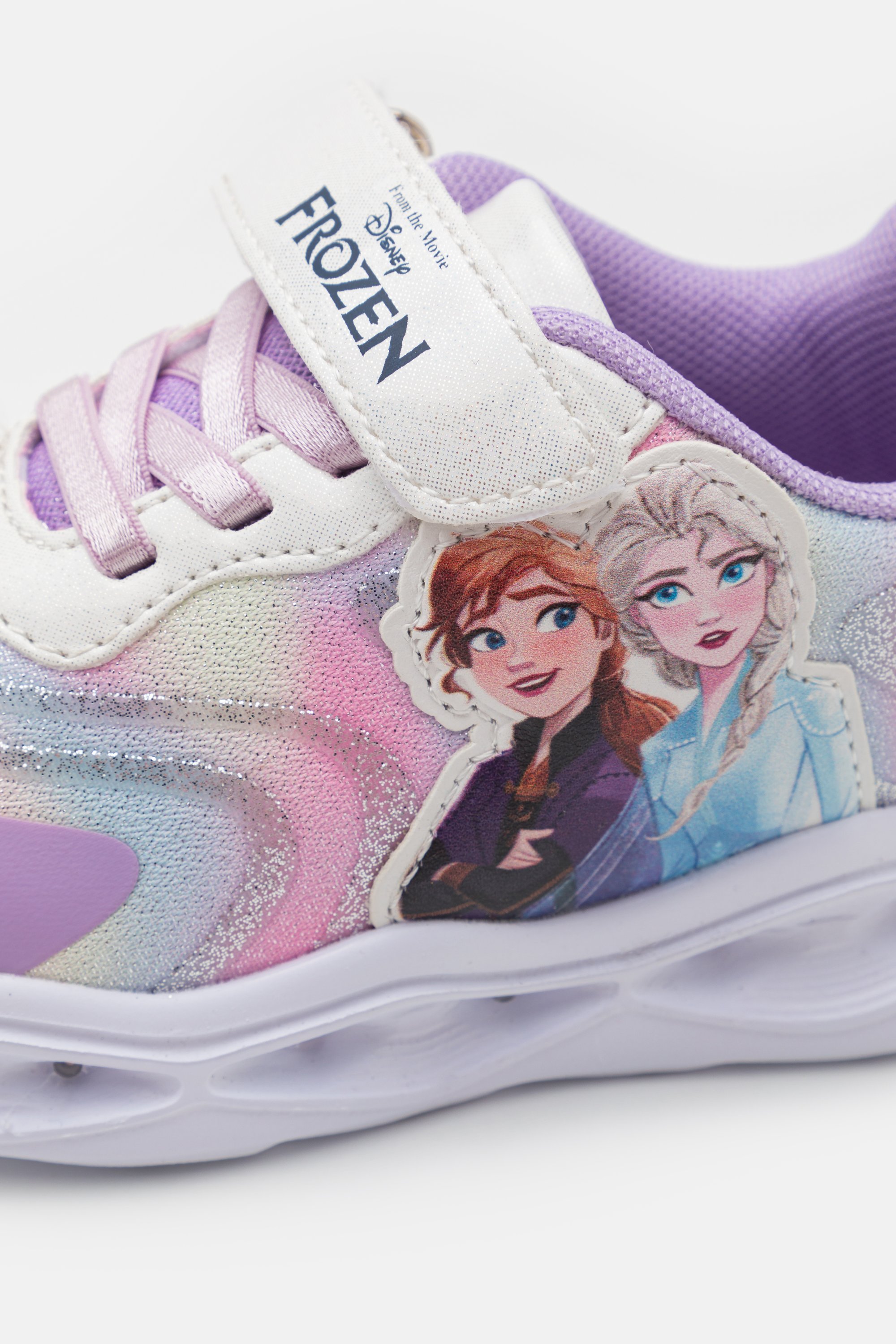 Friboo TRAMPKI DISNEY FROZEN ELSA - BUTY TRENINGOWE Z NISKĄ PODESZWĄ - Trampki - liliowe