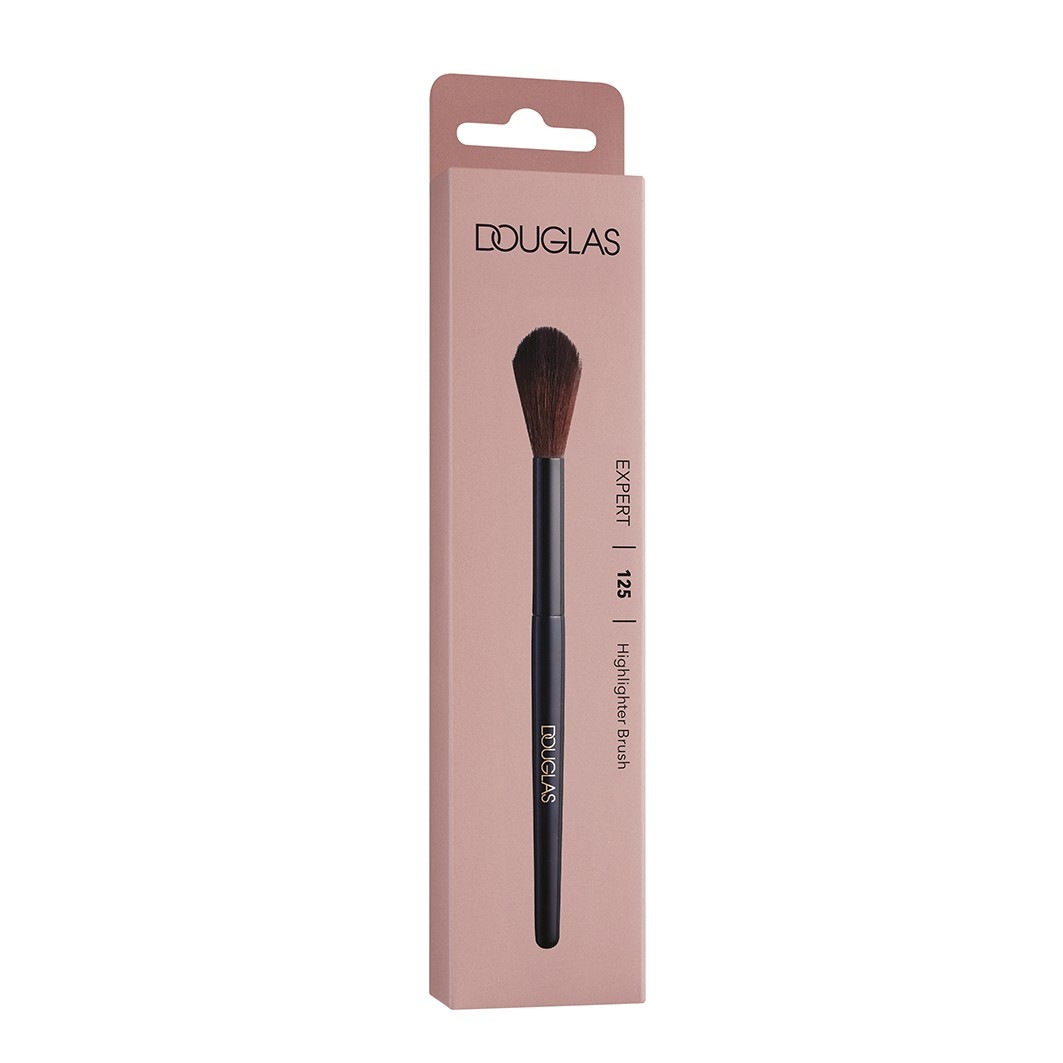 Příslušenství ke štětcům na make-up Douglas Collection: Štětce Expert – 125, Štětec na rozjasňovač – 1 kus