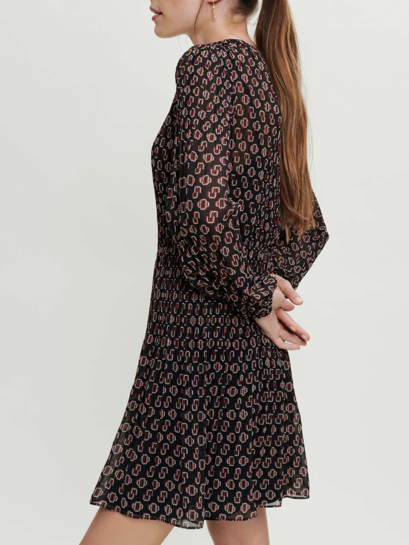 Geplooide jurk met knoopjes - Monogramme M Noir grand
