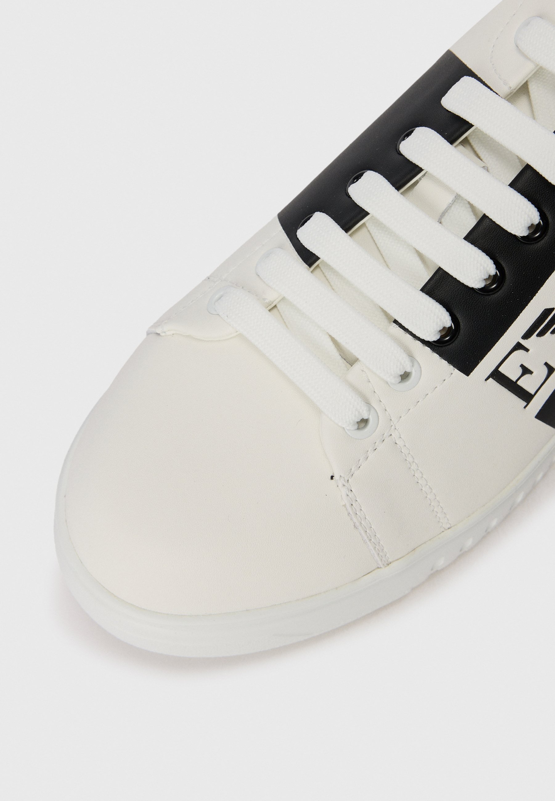 Emporio Armani sneakers - wit