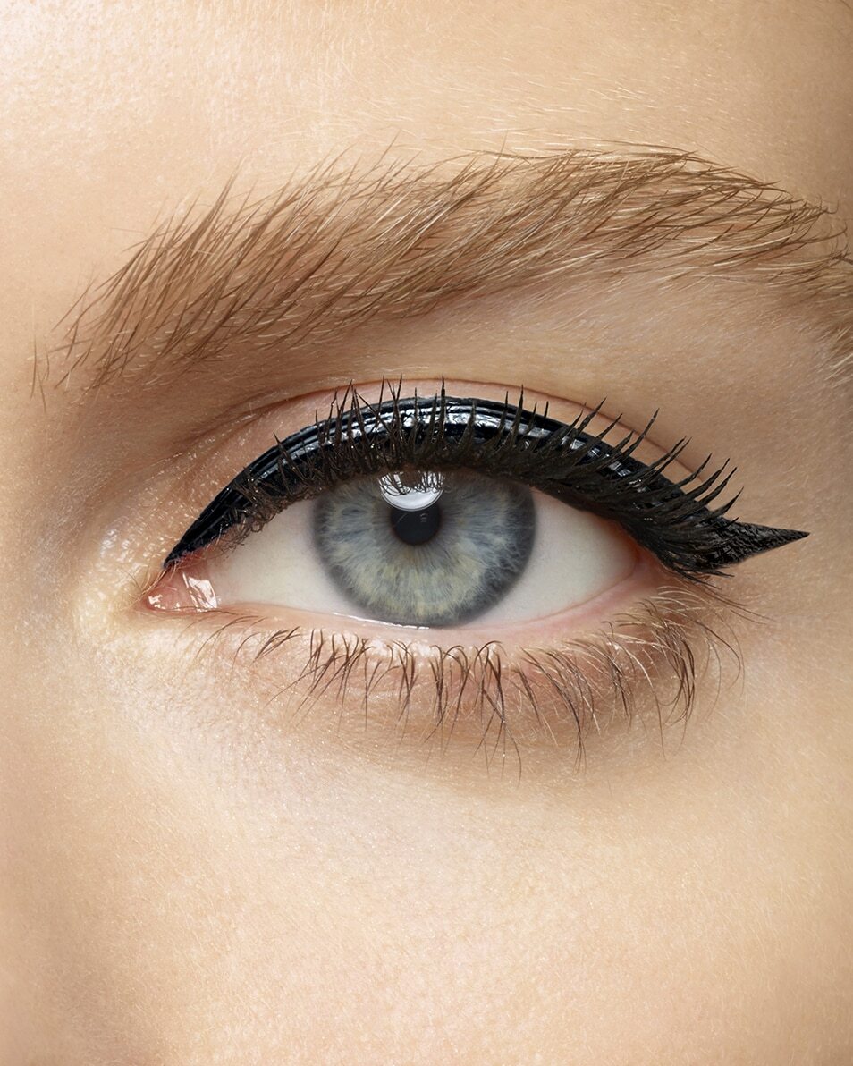 YVES SAINT LAURENT COUTURE EYELINER VLOEIBARE EYELINER