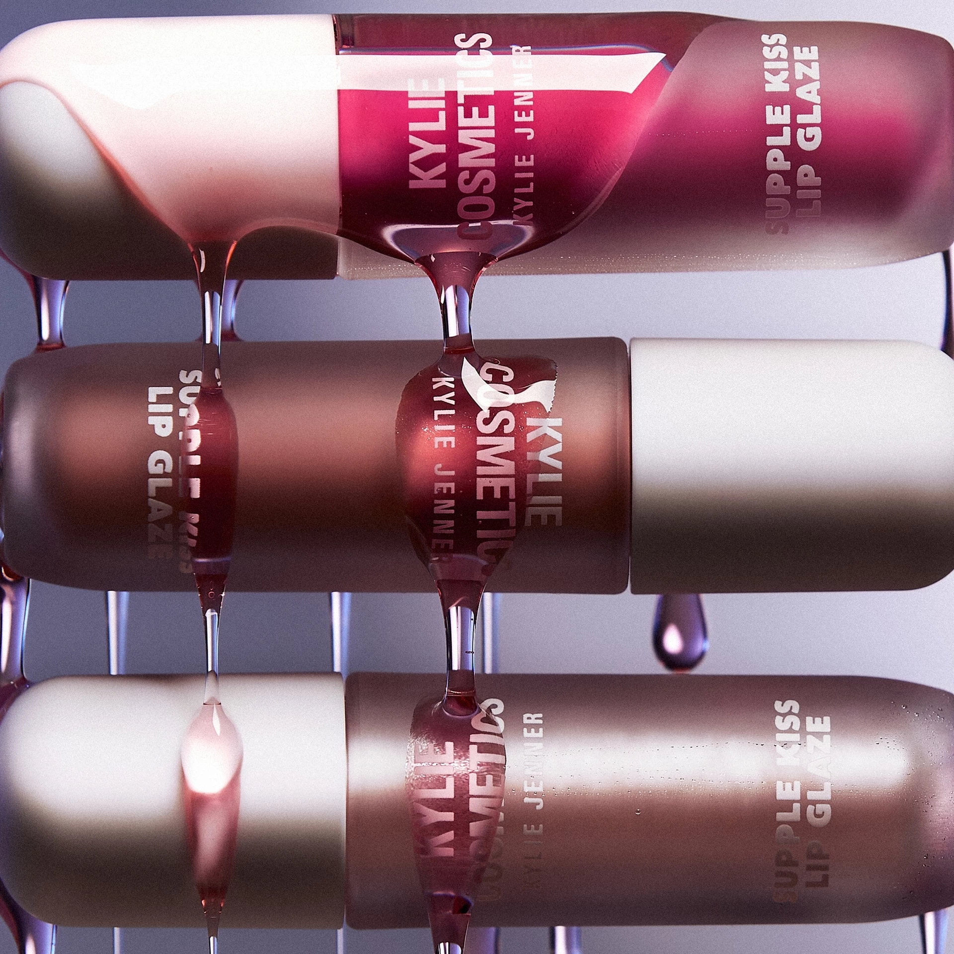 Lac de buze Supple Kiss Nude Kiss - Kylie By Kylie Jenner