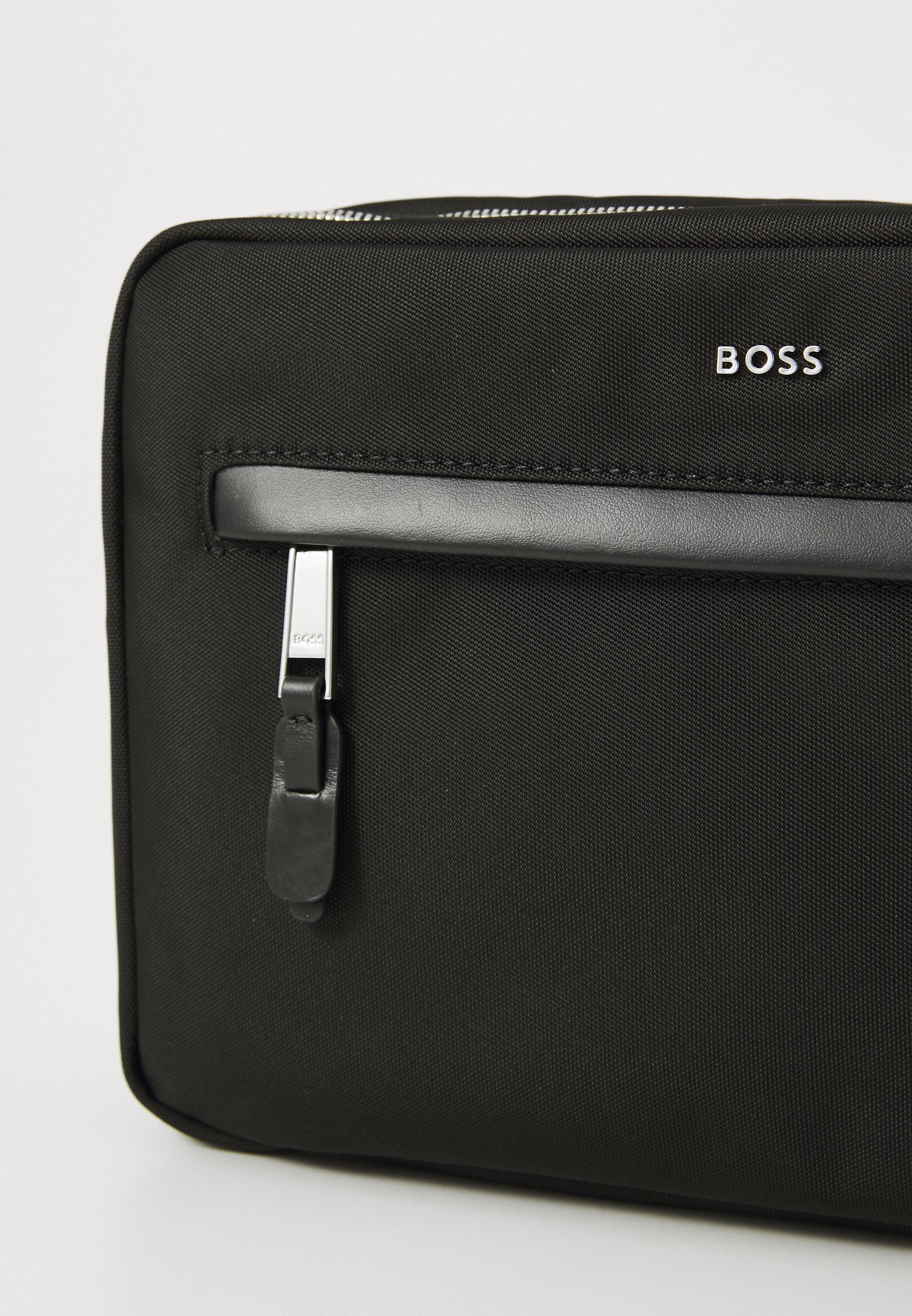 BOSS HIGHWAY - Waschtasche - schwarz