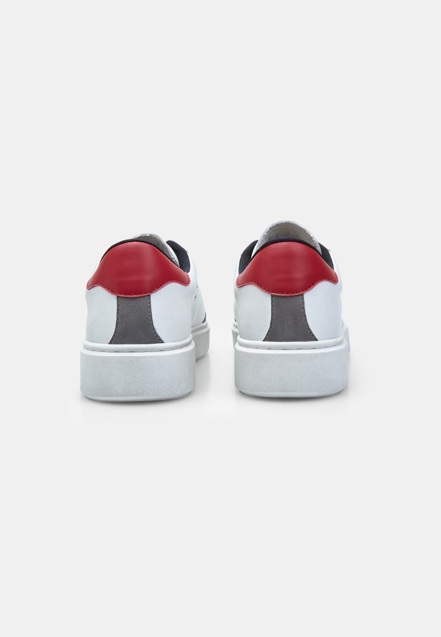Bata RED LABEL - Joggesko - bianco
