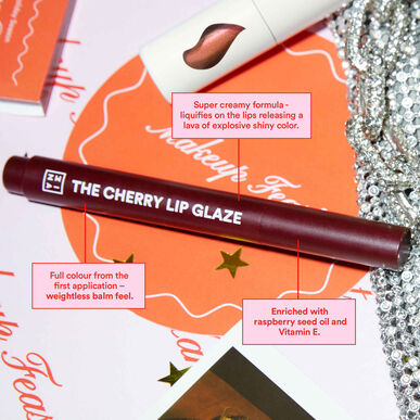 3INA The Cherry Lip Glaze Brillo de labios, brillo de labios con efecto látex, alta cobertura, 1 unidad.