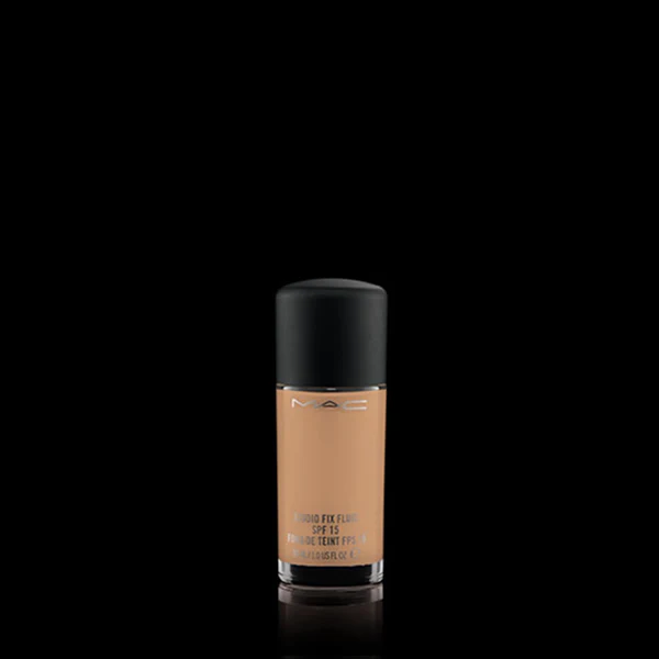 Fondotinta Studio Fix Fluid Spf 15 - Fondotinta liquido