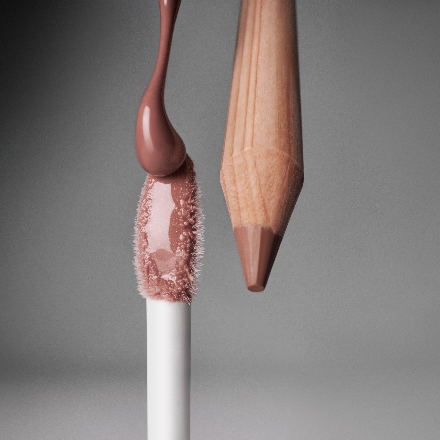 KYLIE COSMETICS Set sjajeva za usne – 1 g