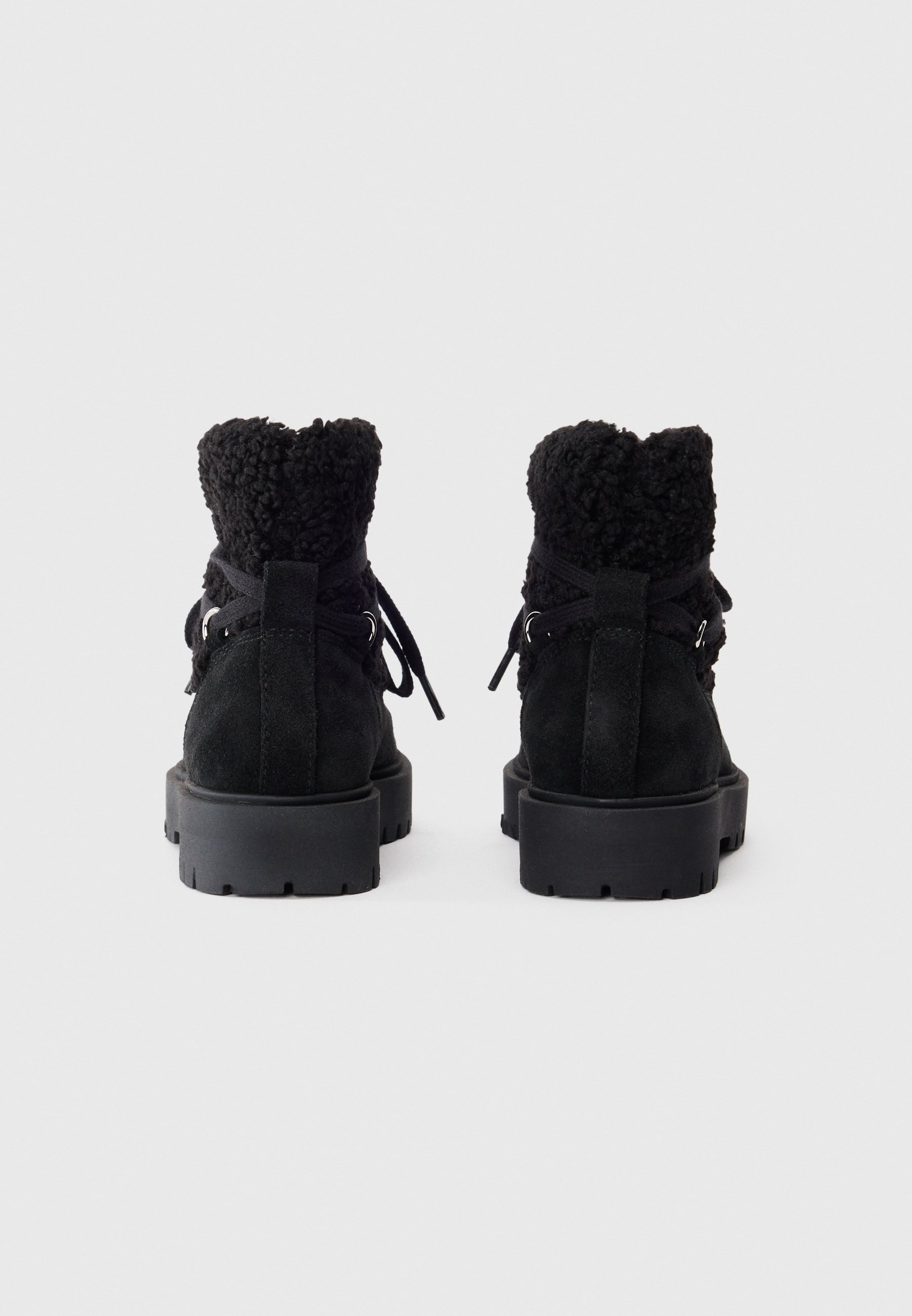 Botas de inverno Il Gufo - pretas