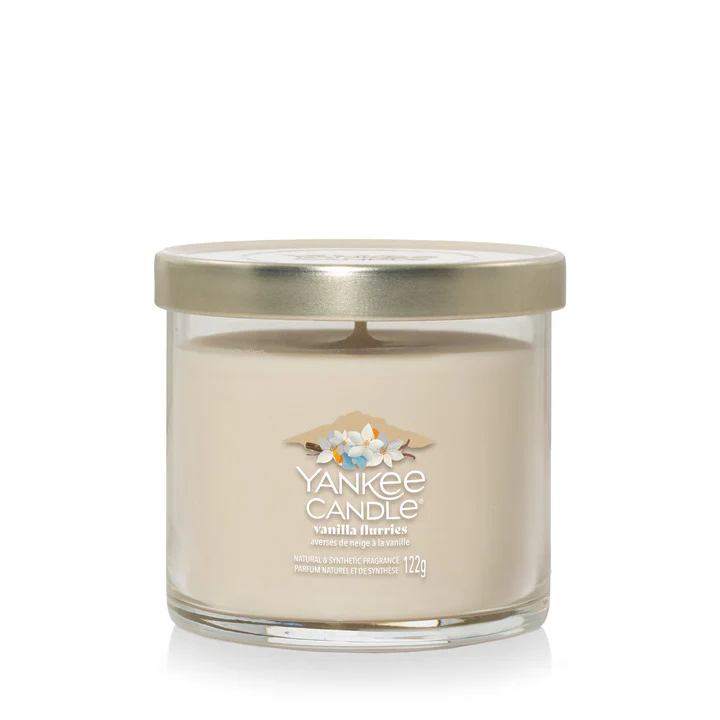 Signature Jar Candles Vanilla Flurries - Candela Profumata