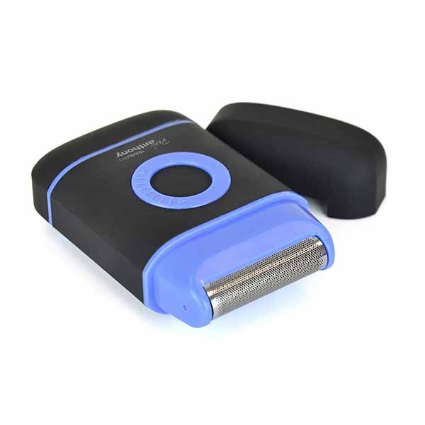 Afeitadora de láminas para hombre Paul Anthony TravelPro a pilas | Regalos para papá | Superdrug