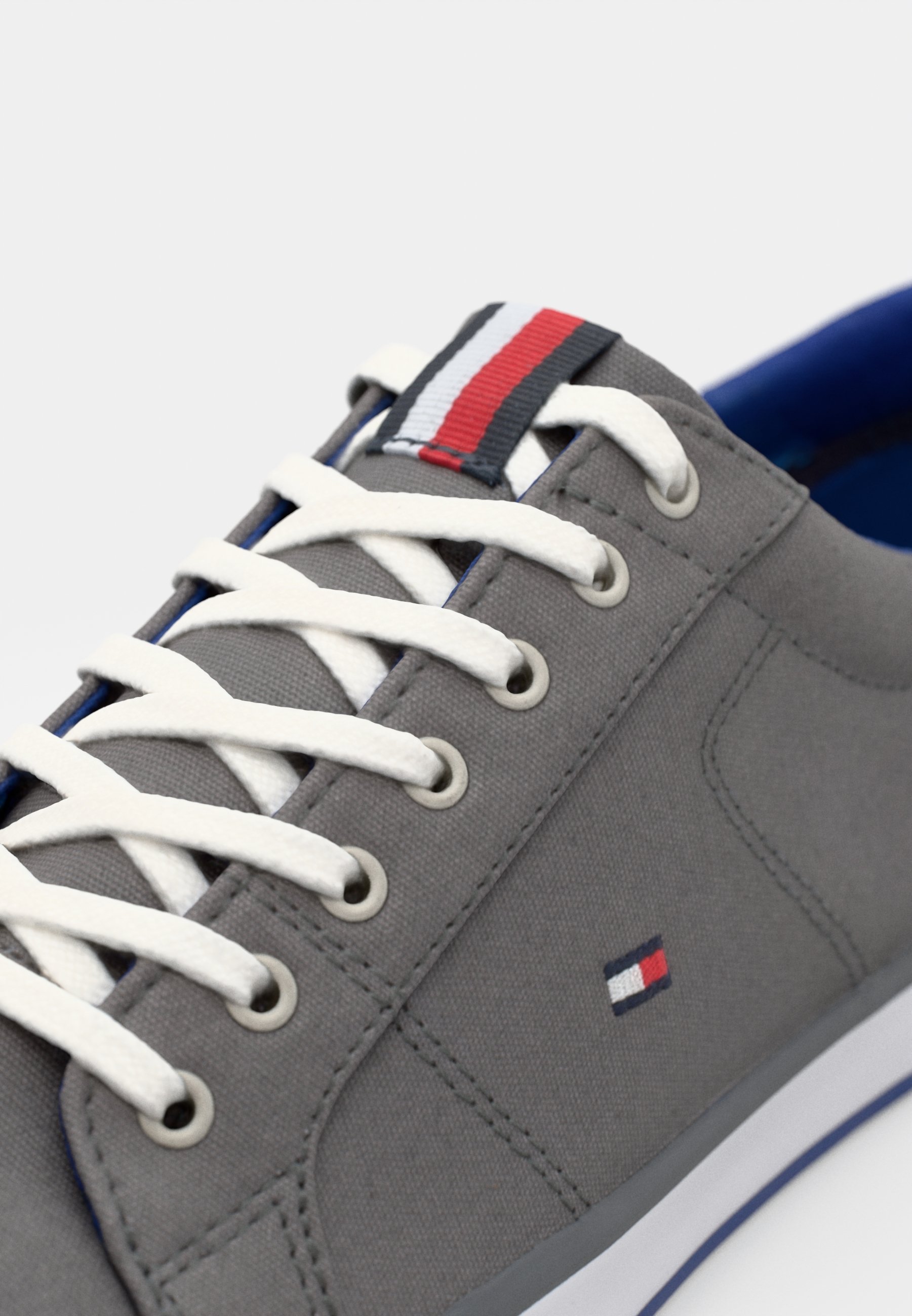 Tommy Hilfiger Sneaker – Stahlgrau