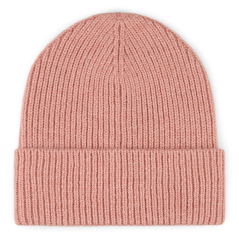 Fin ribbad kant på hatten