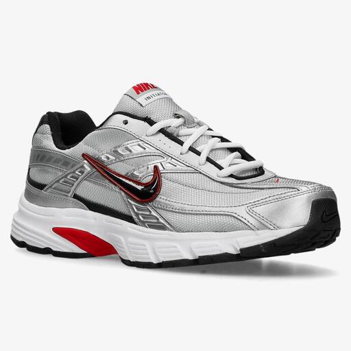  Nike Initiator