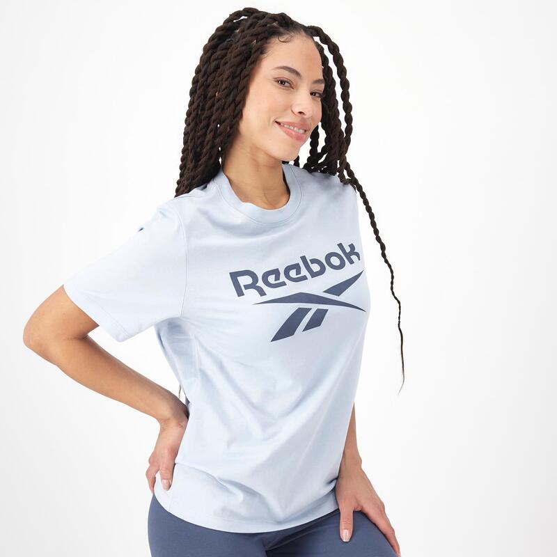  Camiseta Reebok com logo grande