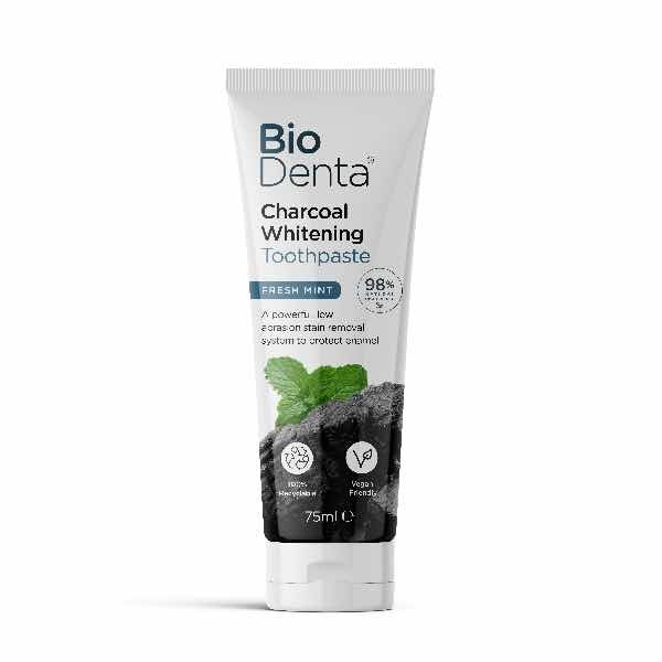 Pasta de dentes clareadora natural BioDenta com carvão vegetal, vegana, 75ml