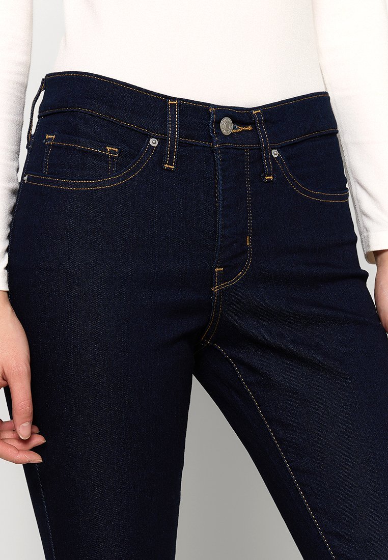 Calça jeans Levi's® Bootcut - estilo campestre e despojado