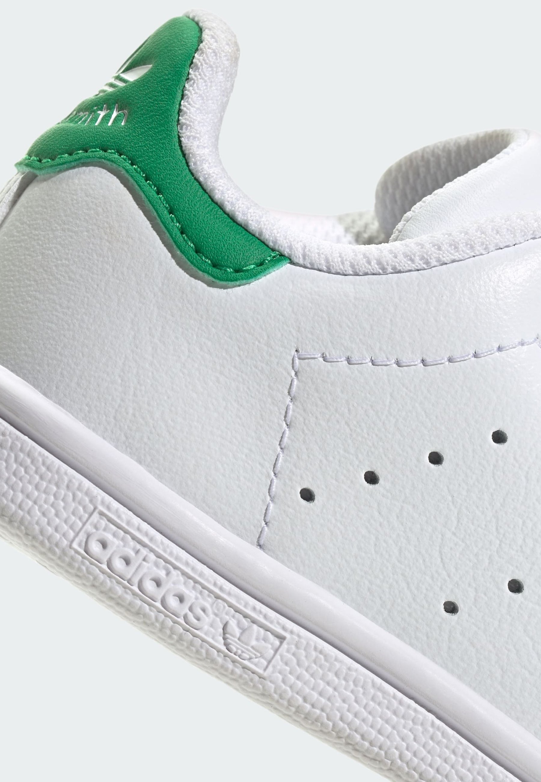 adidas Originals STAN SMITH COMFORT CLOSURE KIDS - Babyschoenen - ftwr wit ftwr wit groen