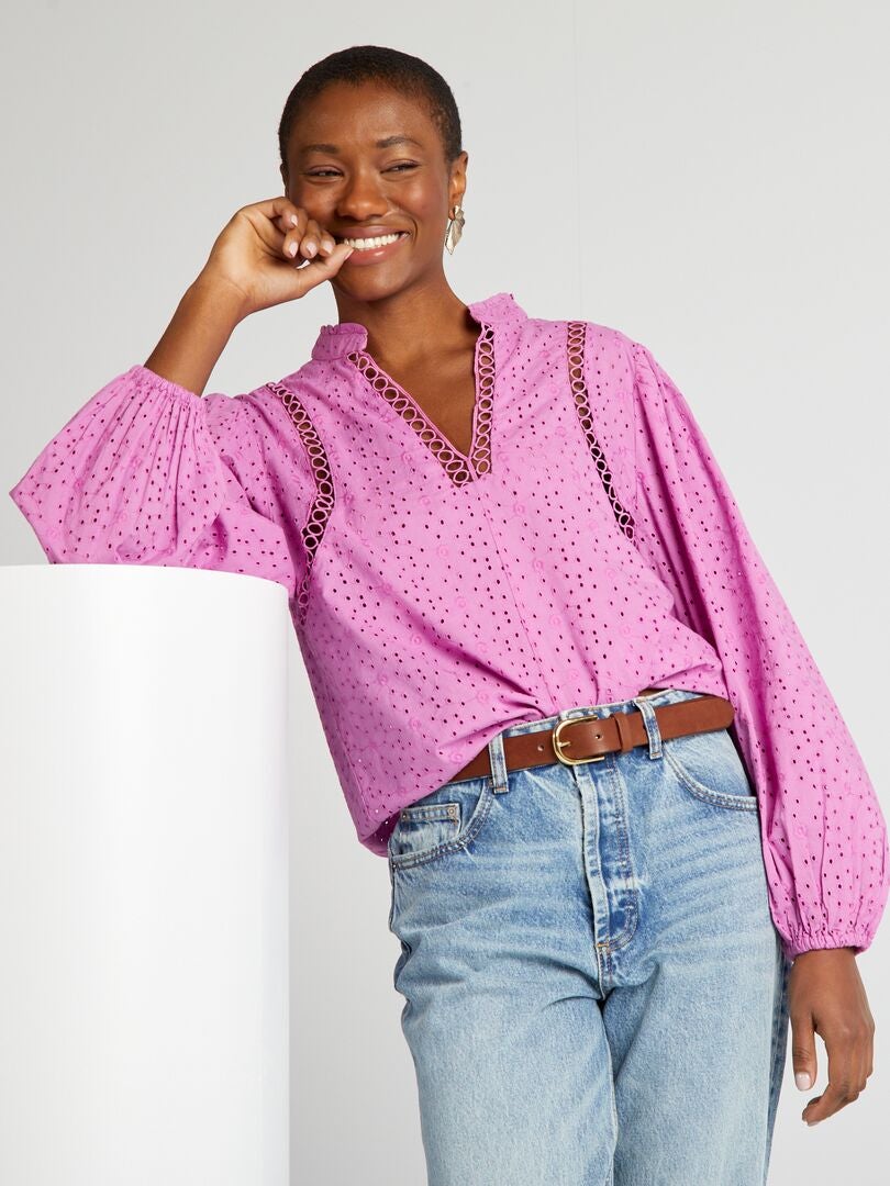 Geborduurde en geperforeerde blouse met V-hals - ROZE