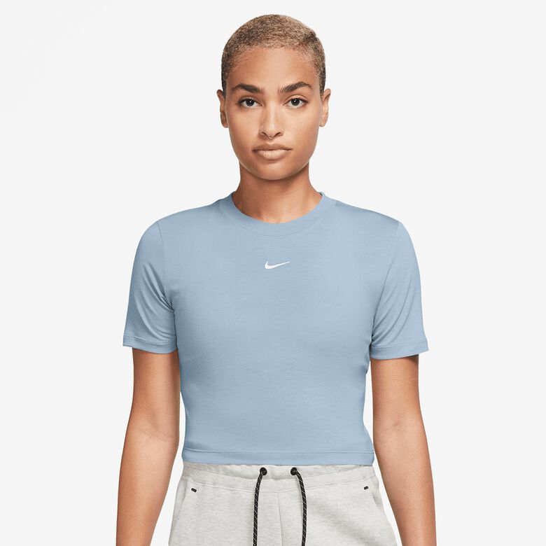 Sportswear Essential Kurz-T-shirt in schmaler Passform für Damen