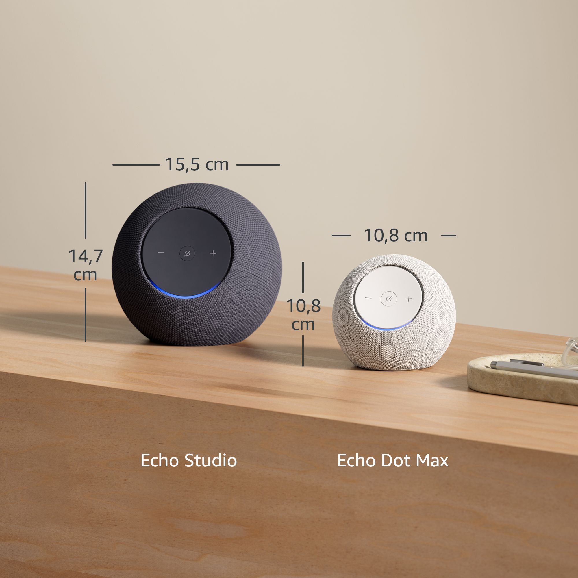 Altavoz inteligente - AMAZON - Echo Studio - 1 subwoofer de 95 mm + 3 altavoces - Wi-Fi - Grafito