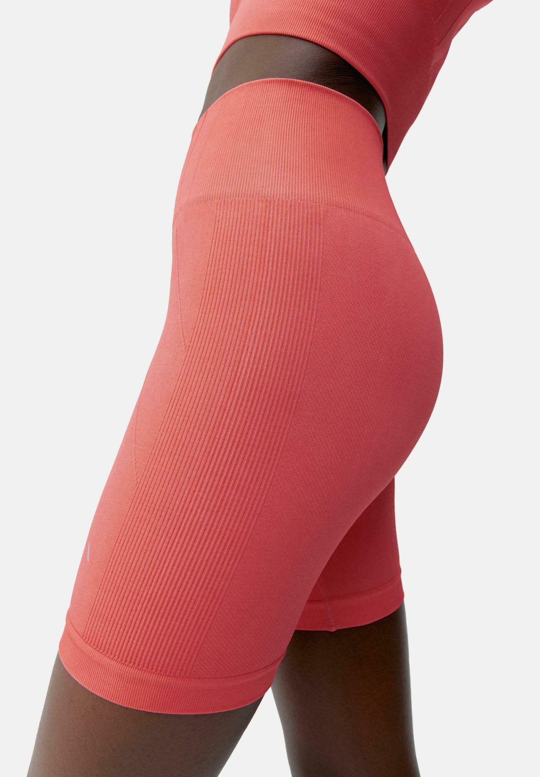 Born Living Yoga Sportshorts – pink