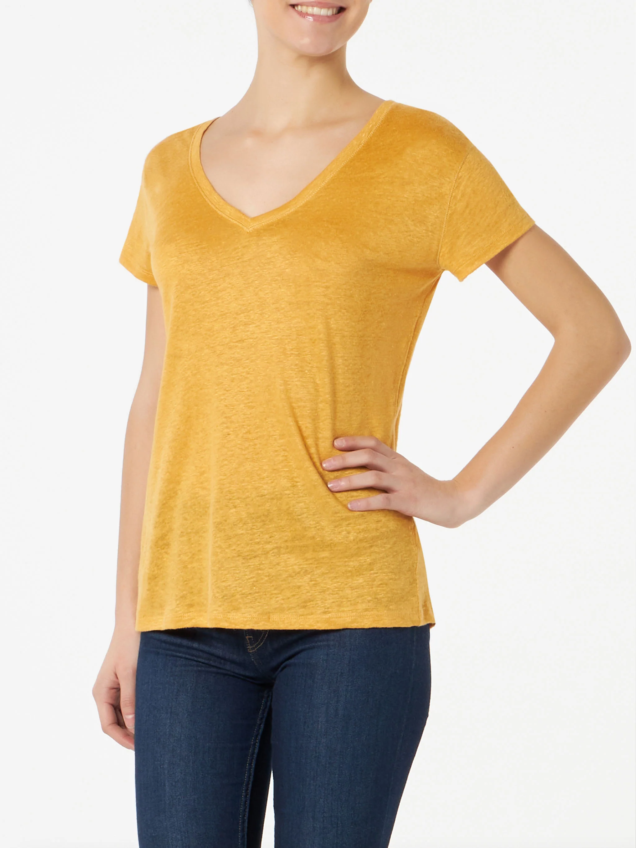 Dames T-shirt van okerkleurig linnen