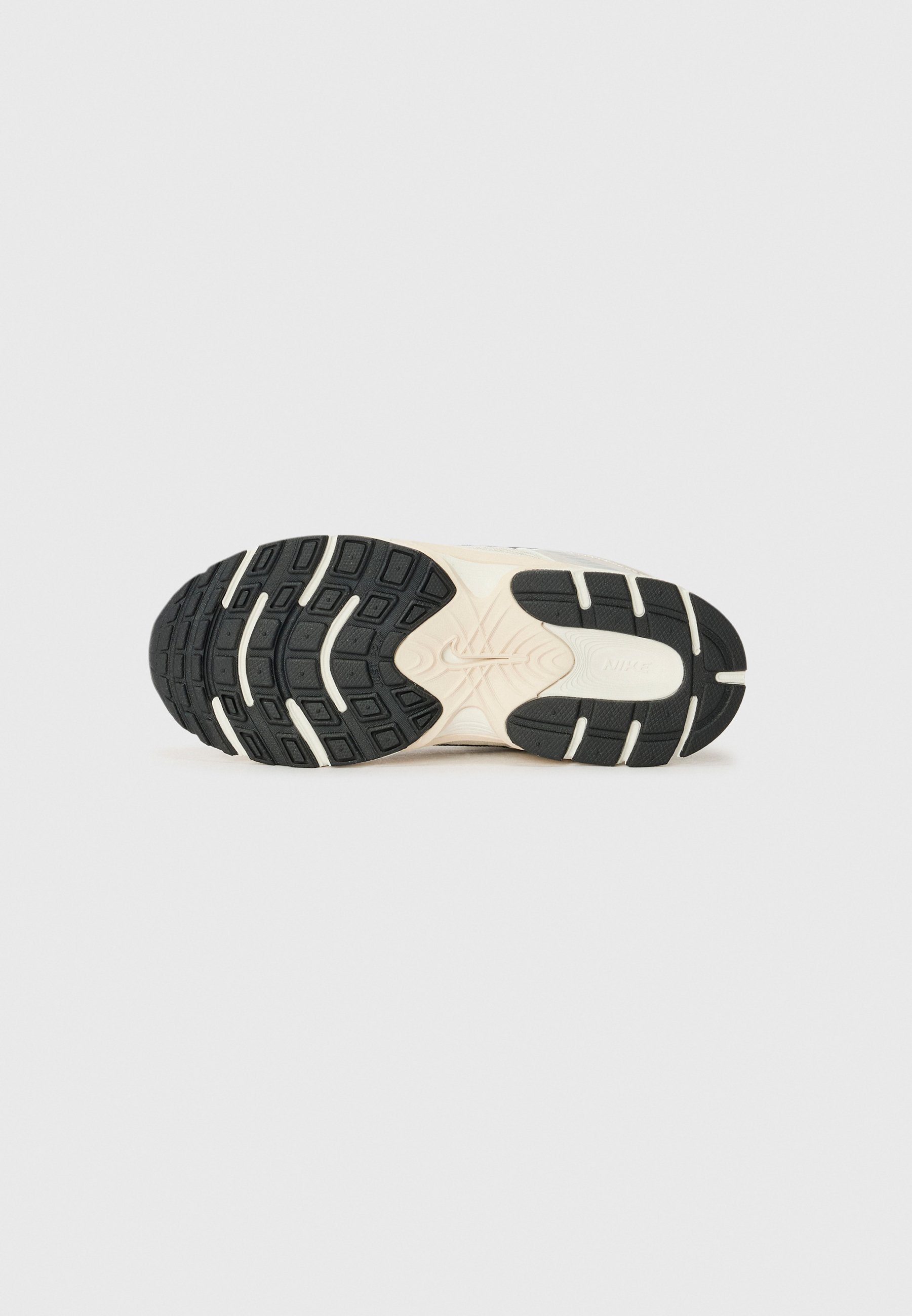 Nike Sportswear V5 UNISEXE - Baskets - blanc sommet/marron bois/voile/noir