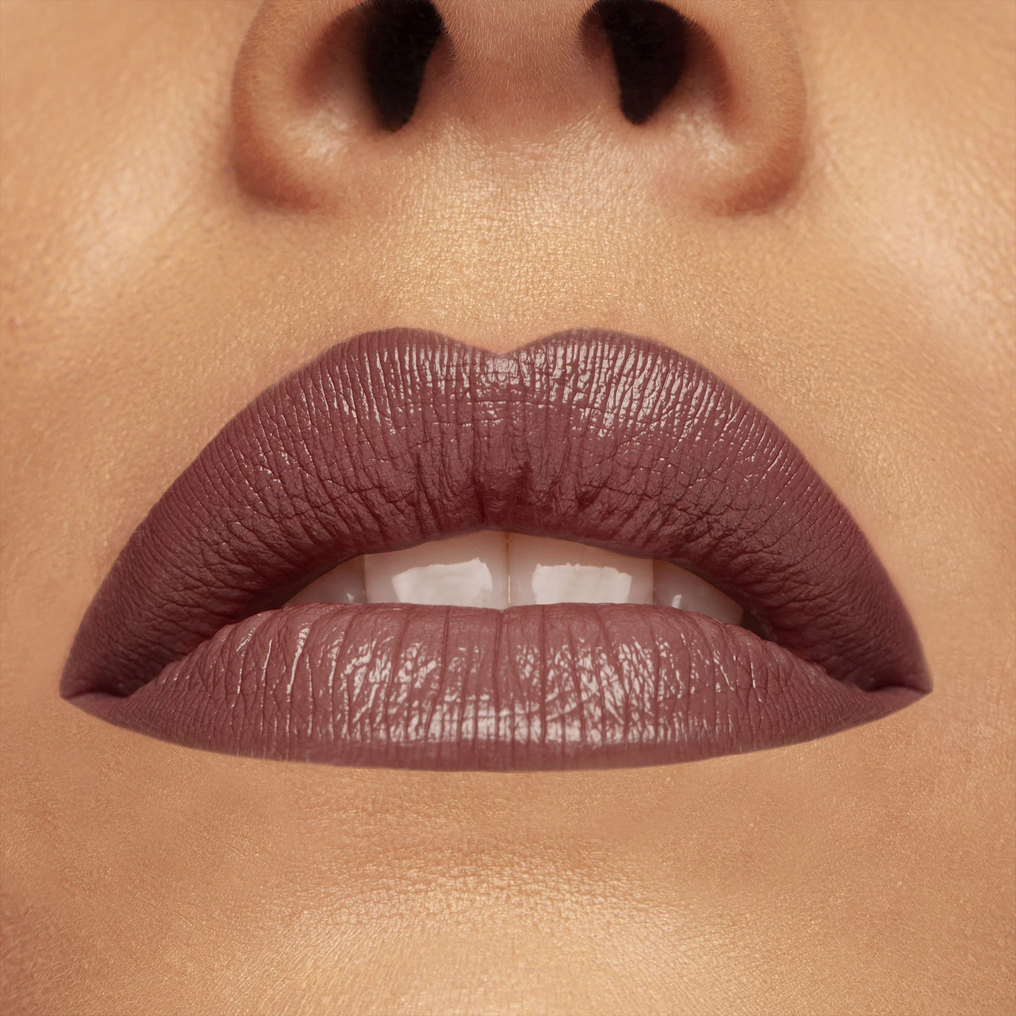 Labbra Cult Creamy Lipstick - Rossetto brillante, Rossetto
