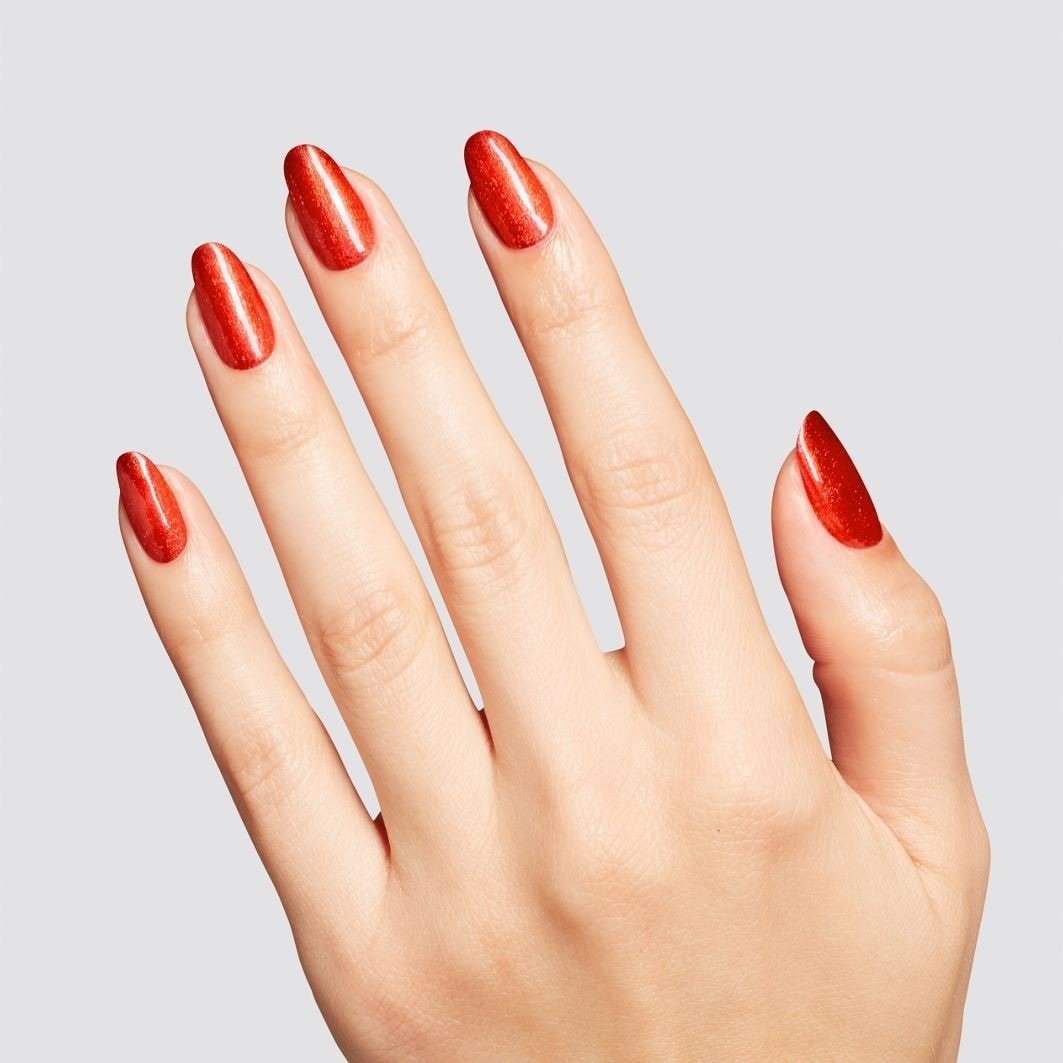OPI nagų lakas „Infinite Shine Holiday 2025“ – „Good Enough To Treat“ – 15 ml