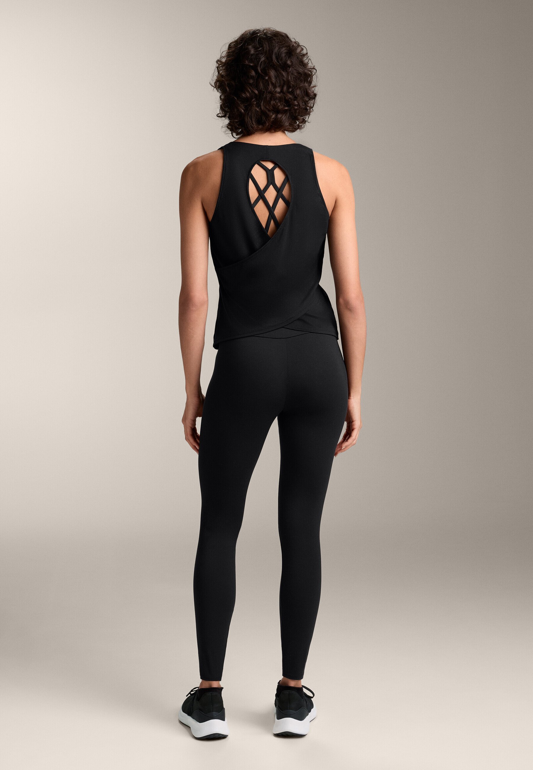 OYSHO CROSS-BACK COMFORTLUX - Top - zwart