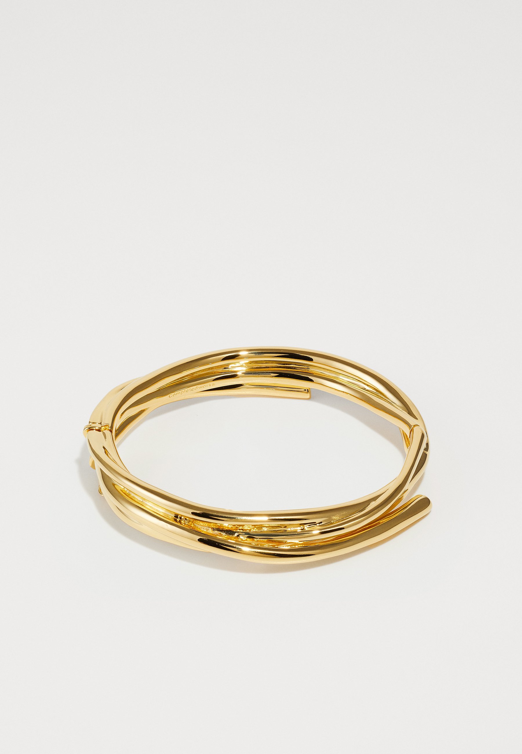 Completedworks armbanden