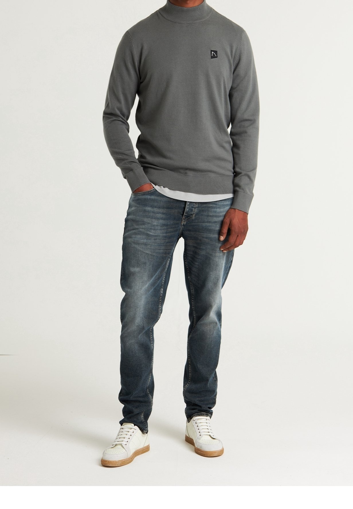 Pull CHASIN' - gris