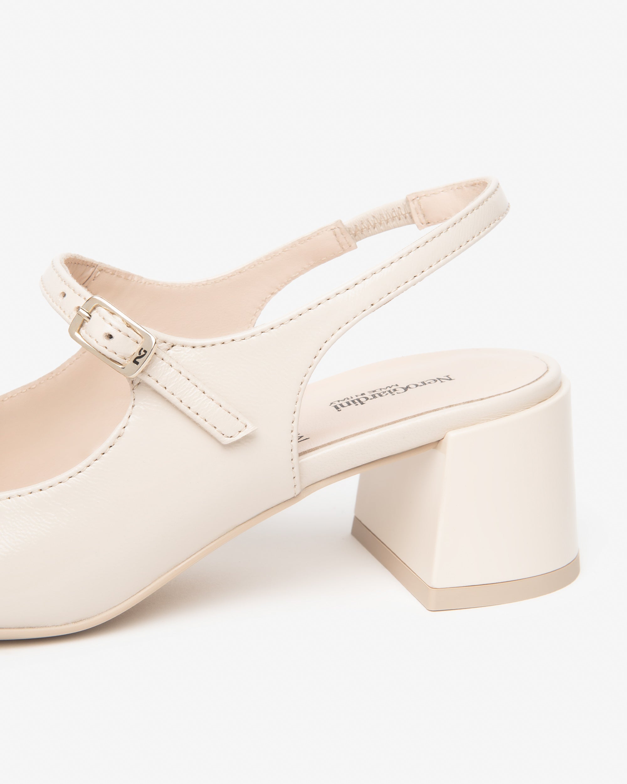 Escarpins en cuir pour femme