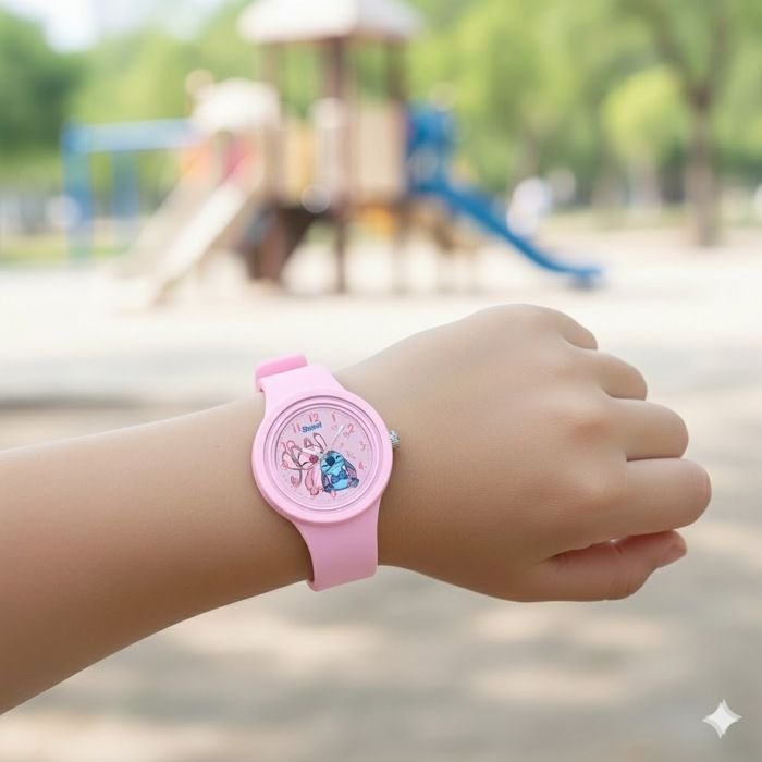 Orologio per bambini Stitch Angel rosa: un modo divertente e confortevole per imparare a usare il tempo.