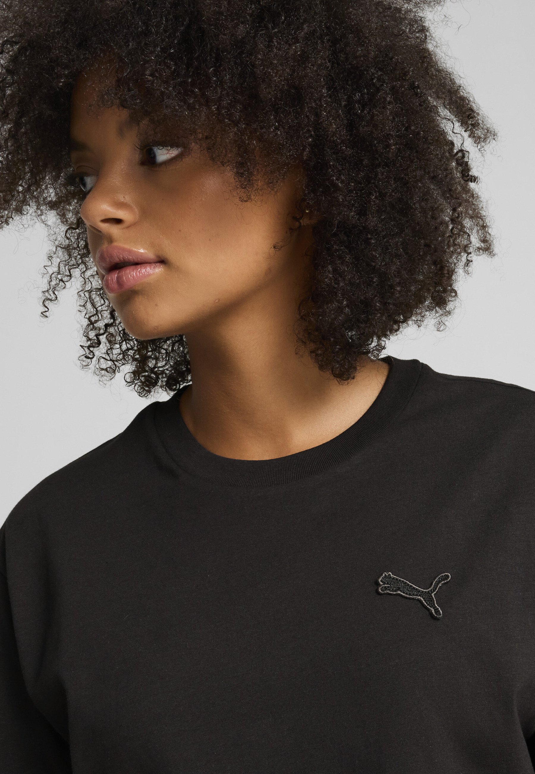 Puma ESSENTIALS ELEVATED - T-shirt basique - noir