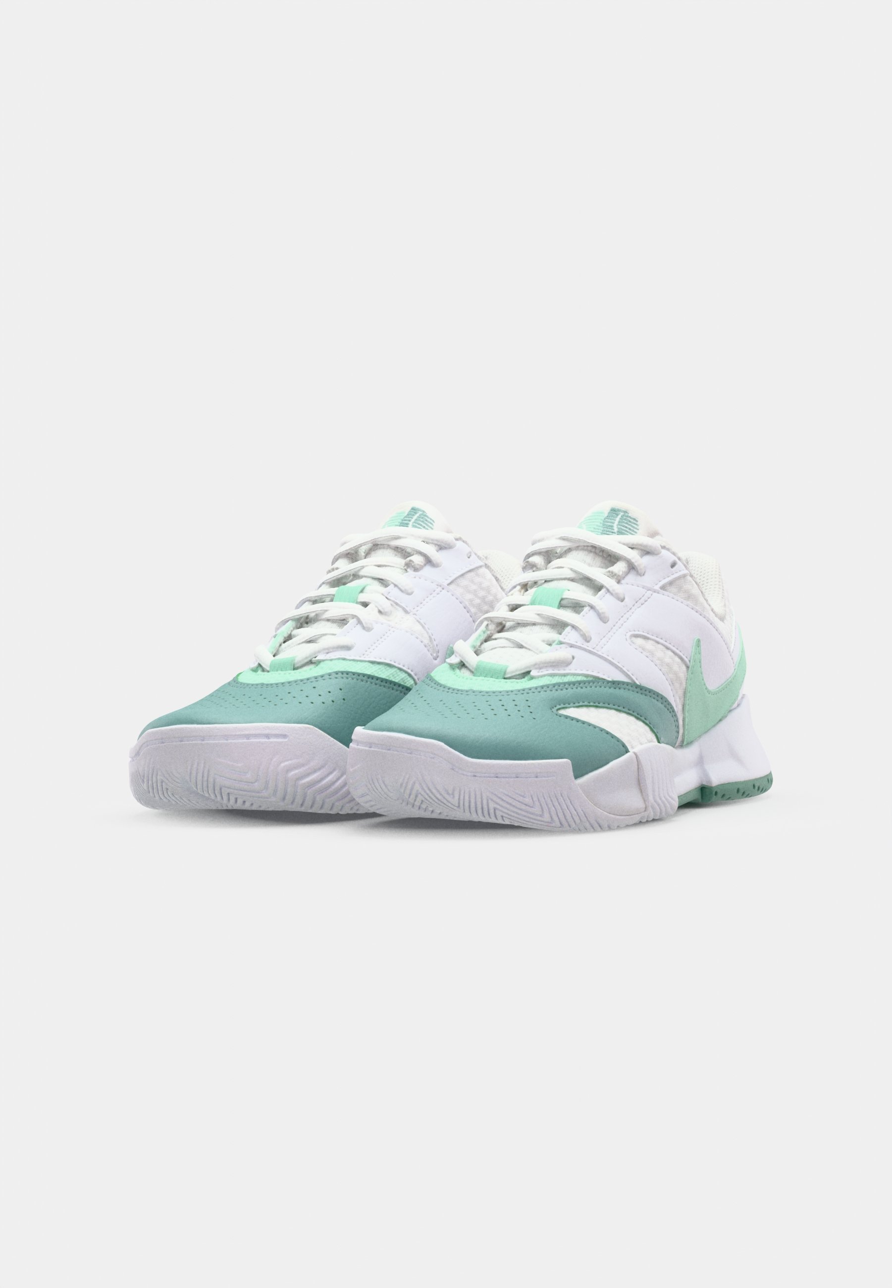 Nike Performance COURT LITE 4 - Multicourt tennisschoenen - wit/mint foam/cannon