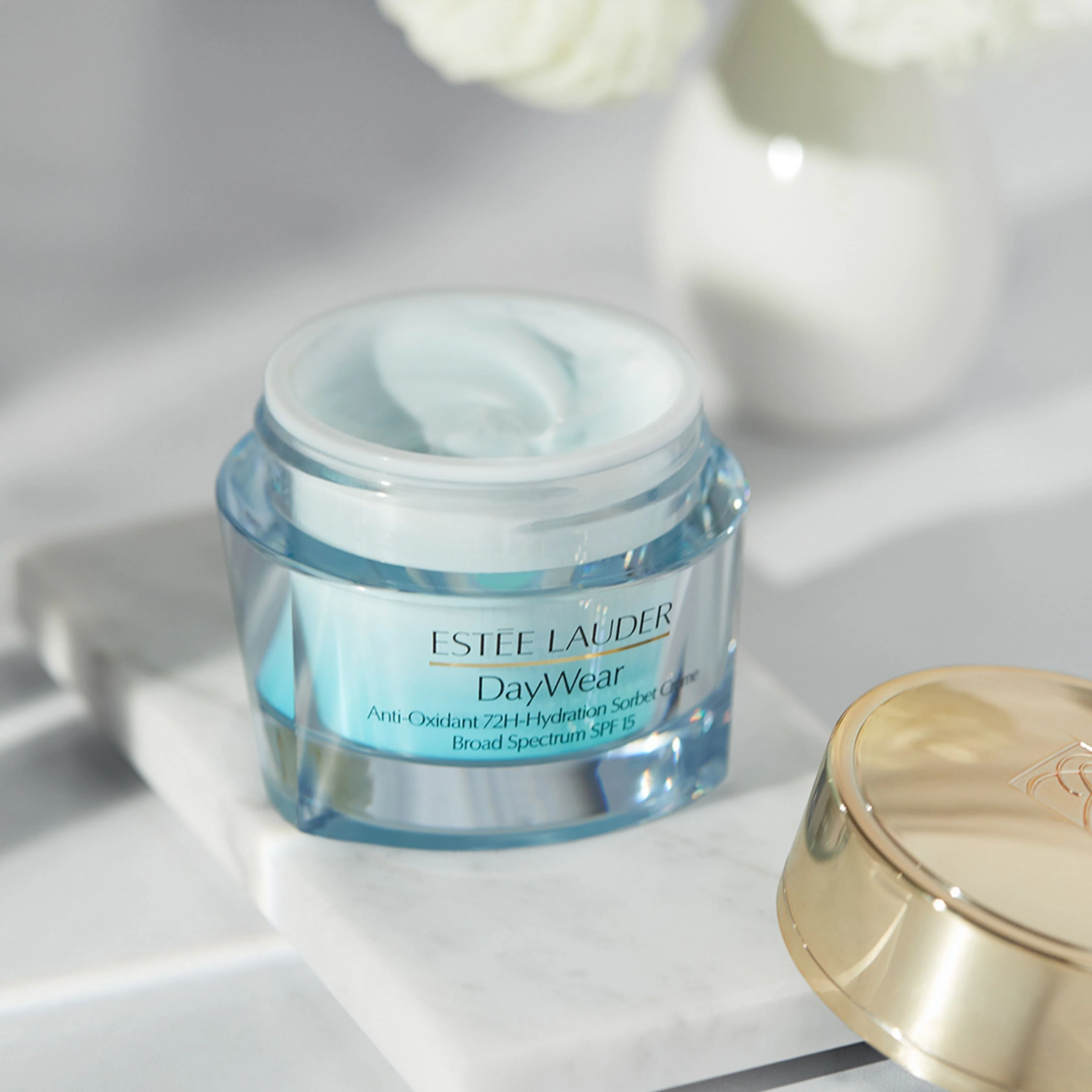 DayWear DayWear Moisturizer Antioxidant 72H-Hydration Sorbet Crème - Gel viso idratante