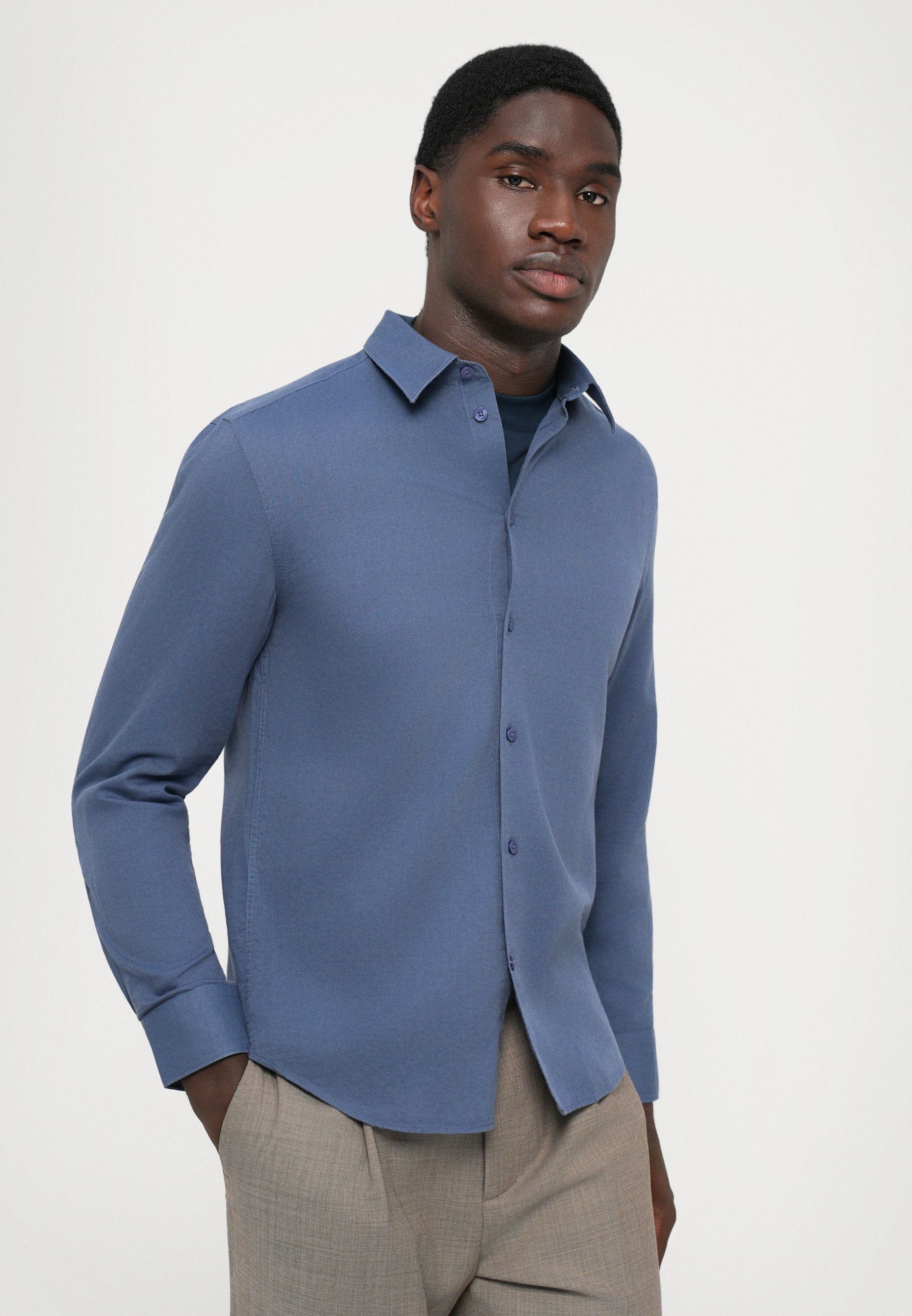 J.LINDEBERG SLIM SHIRT - Paita - vintage indigo